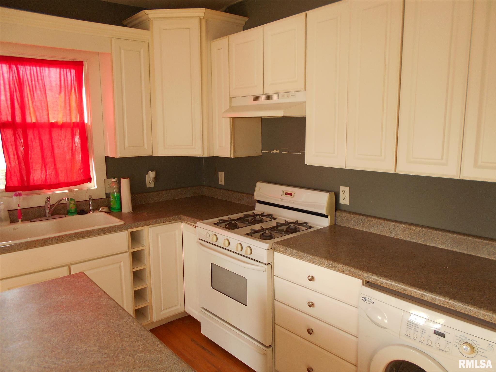 800 North Lafayette Street Macomb, IL 61455 - Photo 3 of 12