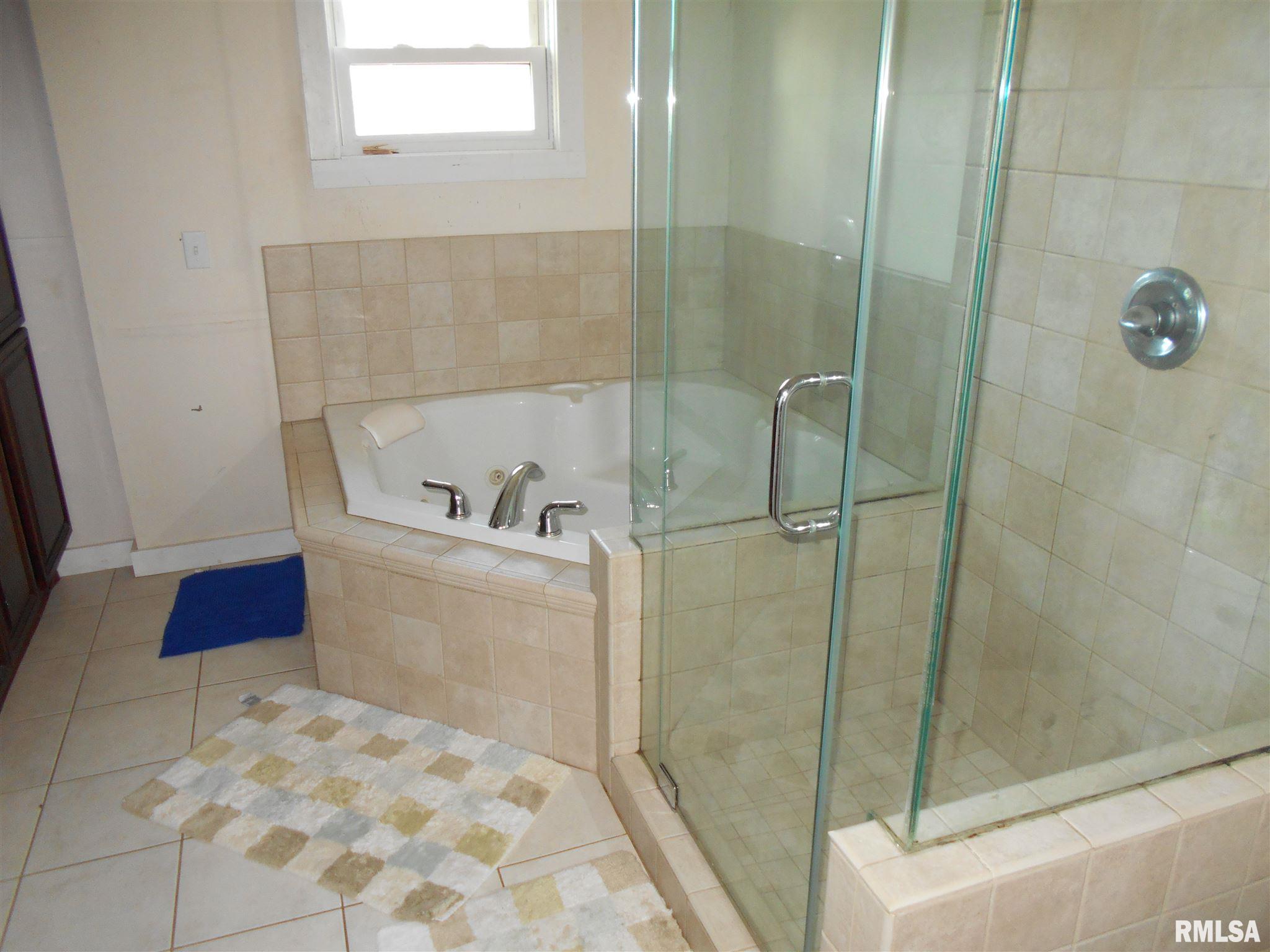 800 North Lafayette Street Macomb, IL 61455 - Photo 6 of 12