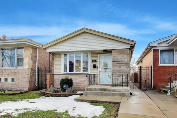 $269,900 | 431 West 98th Street, Chicago, IL 60628