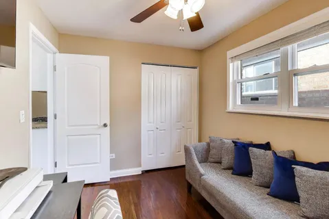 $269,900 | 431 West 98th Street, Chicago, IL 60628