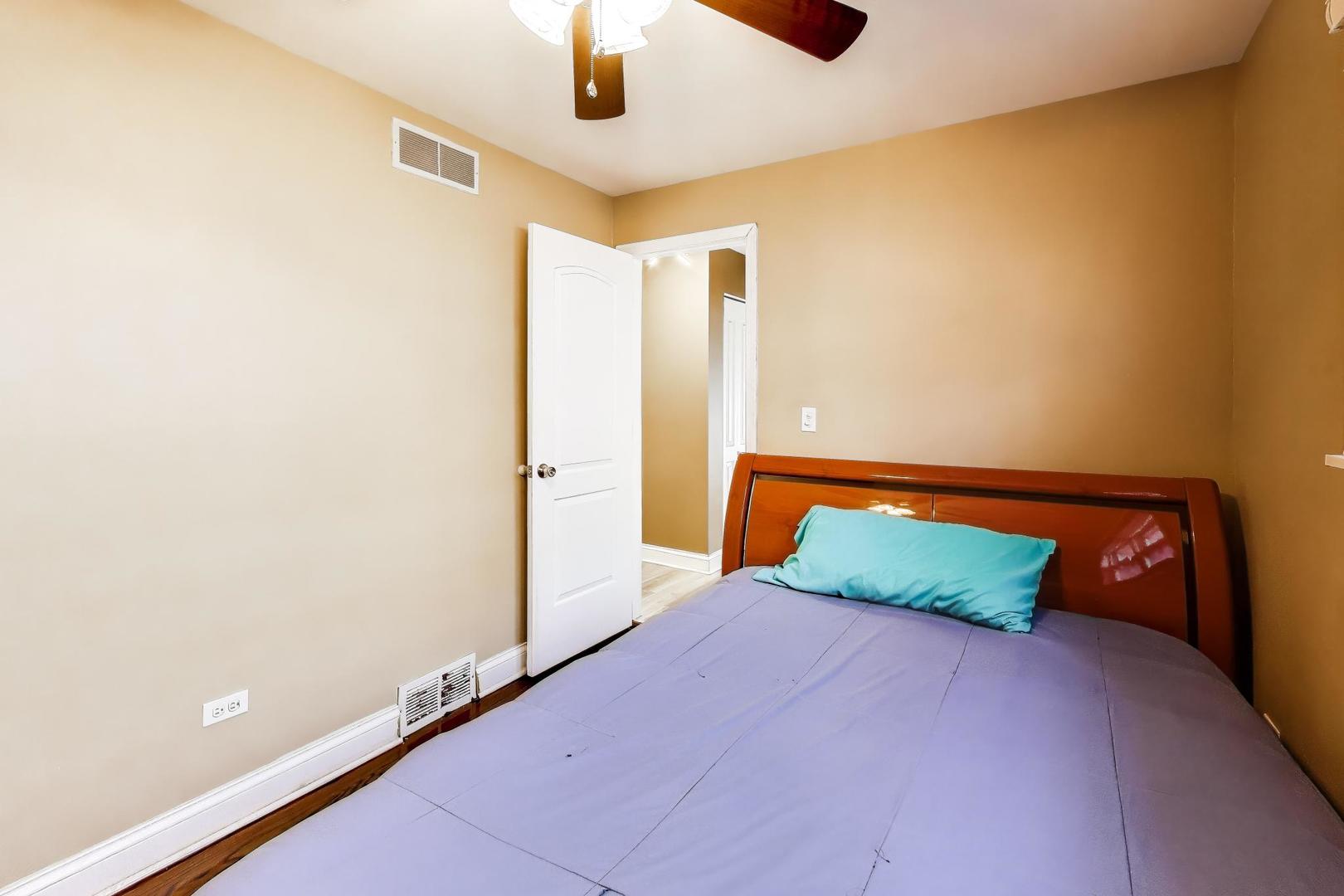 431 West 98th Street Chicago, IL 60628 - Photo 17 of 37