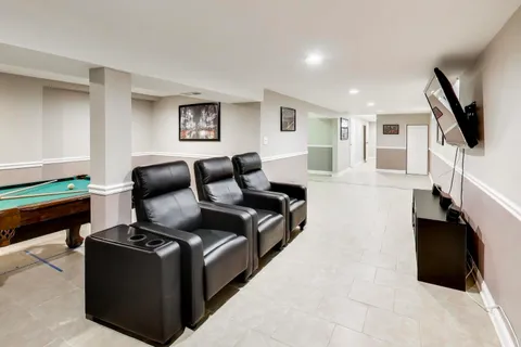 $269,900 | 431 West 98th Street, Chicago, IL 60628