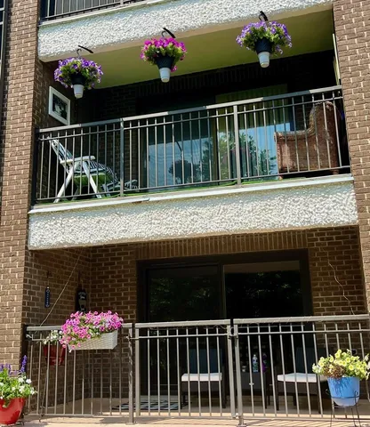 $225,000 | 3412 Oak Ridge Road, Unit 206, Minnetonka, MN 55305