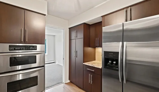 $225,000 | 3412 Oak Ridge Road, Unit 206, Minnetonka, MN 55305