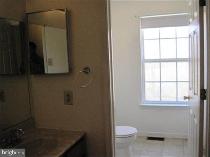 2013 Deer Ridge Drive Pottstown, PA 19464 - Photo 12 of 19