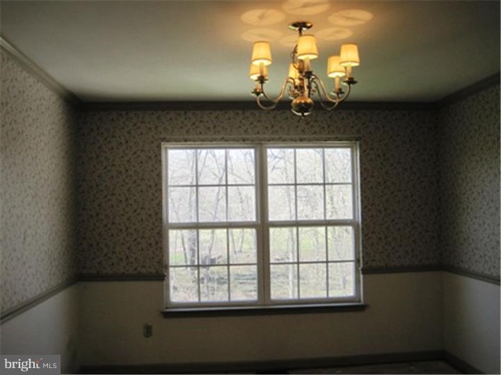 2013 Deer Ridge Drive Pottstown, PA 19464 - Photo 4 of 19