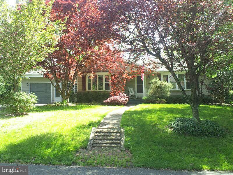 30 Wilelinor Drive Edgewater, MD 21037 - Photo 2 of 30 Exterior (Front)