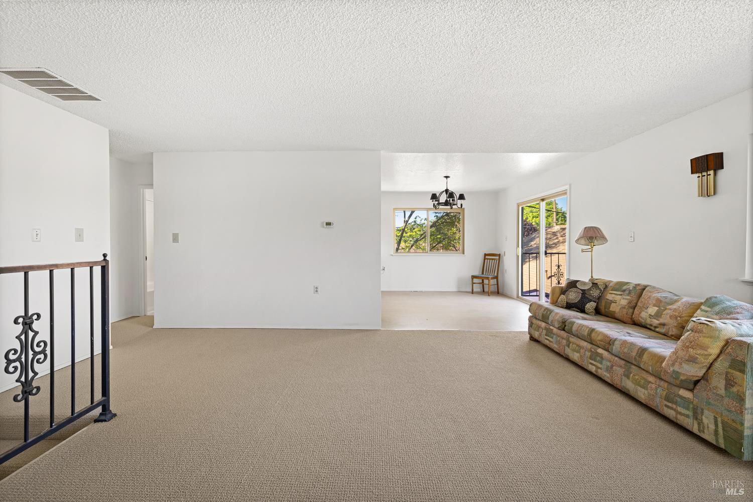 611 Hendley Street Santa Rosa, CA 95404 - Photo 10 of 54