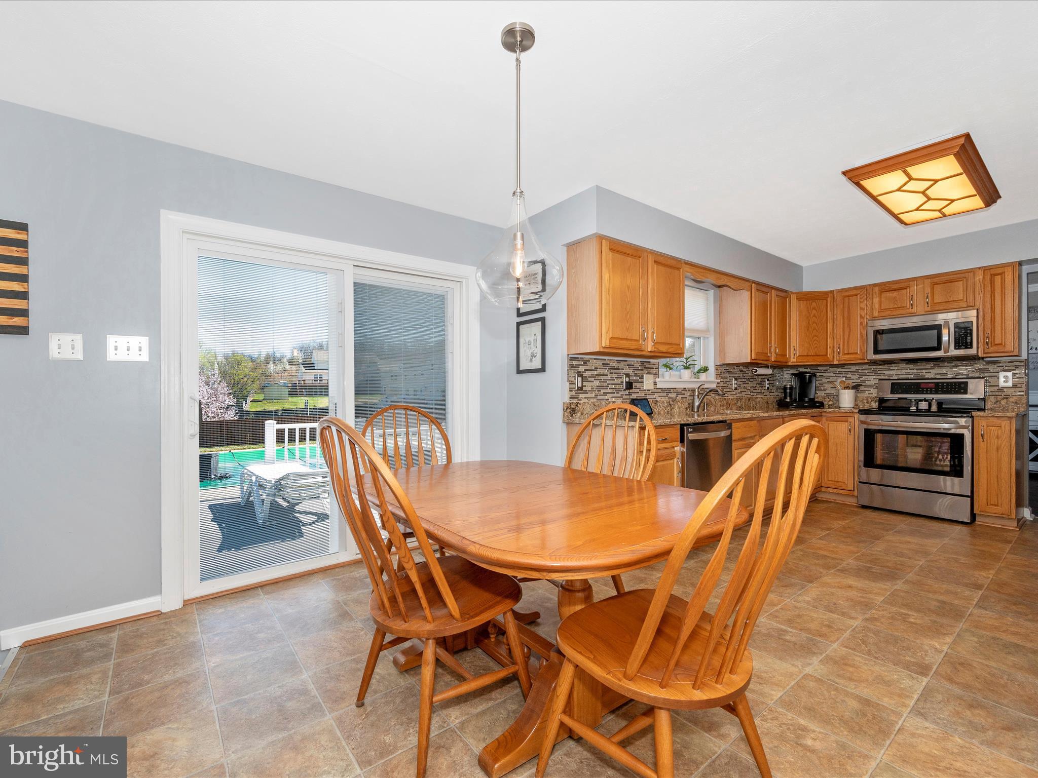 4501 Summer Ridge Court Mount Airy, MD 21771 - Photo 15 of 57 Breakfast Area