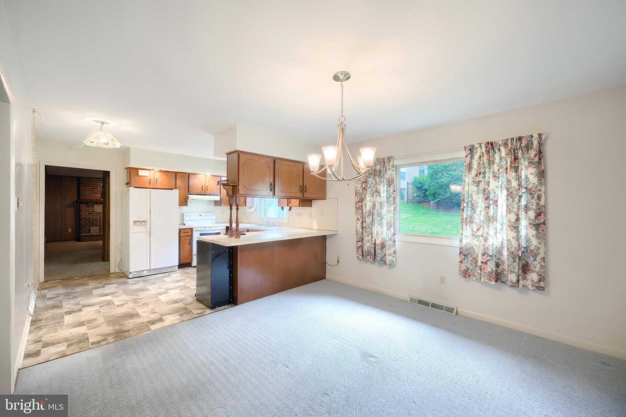 3106 Kingston Road York, PA 17402 - Photo 17 of 42 Gallery Image 17