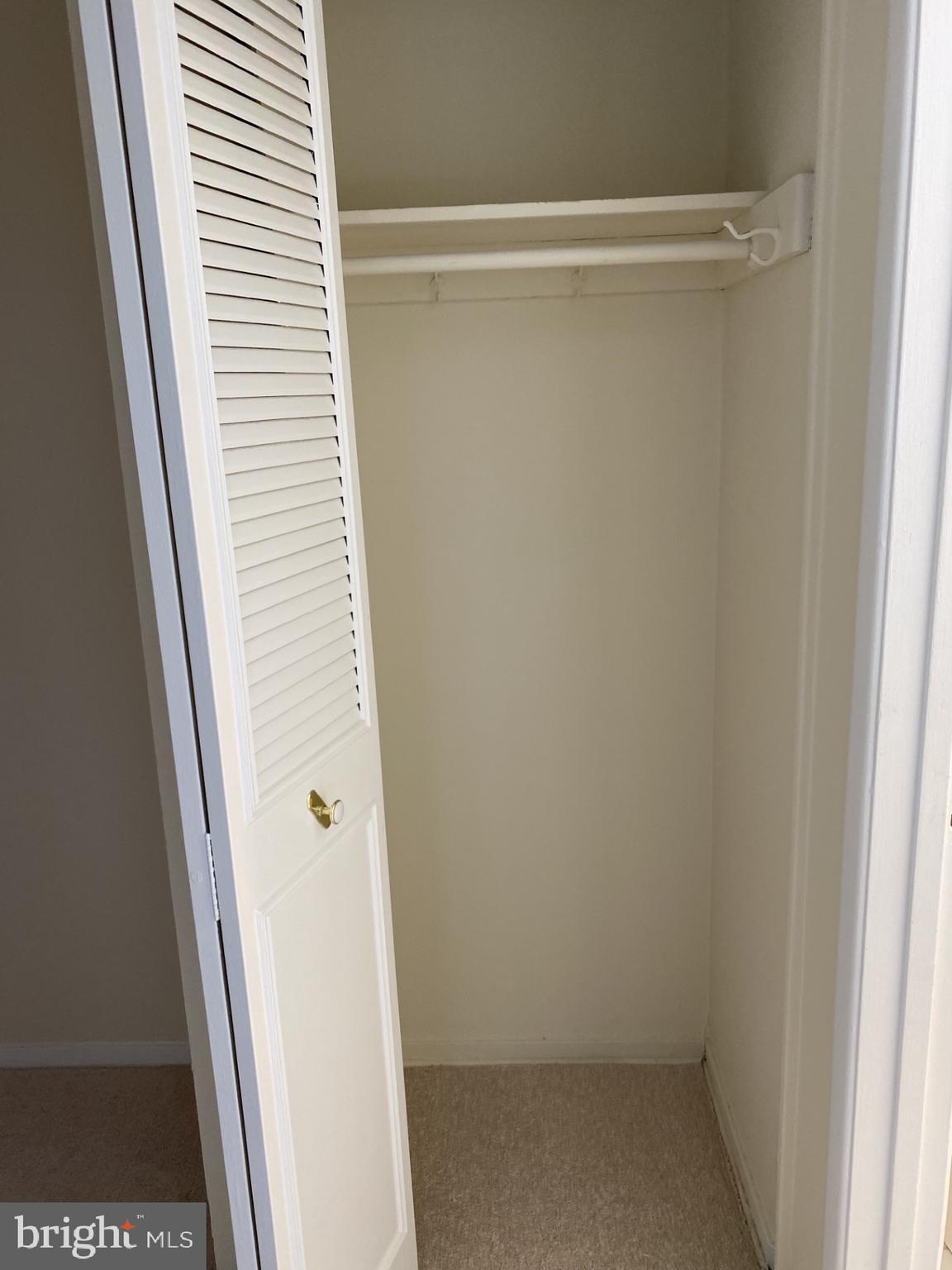5613 Franconia Road, Unit 204 Alexandria, VA 22310 - Photo 9 of 28 Gallery Image 9