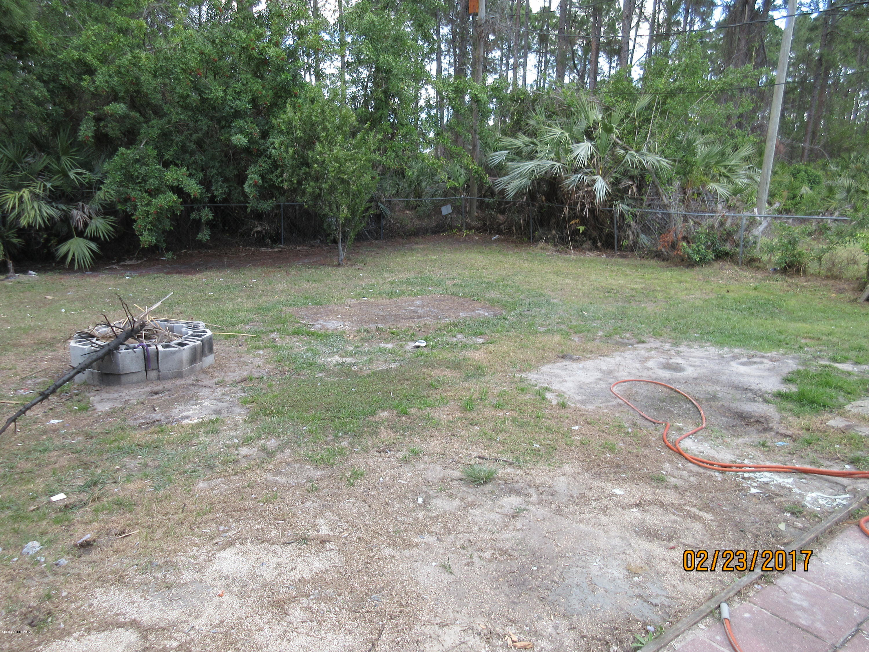 313 Danis Road Southwest Palm Bay, FL 32908 - Photo 9 of 13 IMG_3118