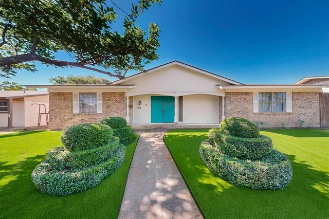 $269,900 | 3714 Burning Tree Lane, Garland, TX 75042