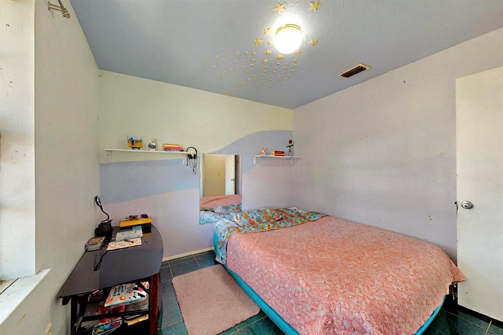 3714 Burning Tree Lane Garland, TX 75042 - Photo 26 of 36