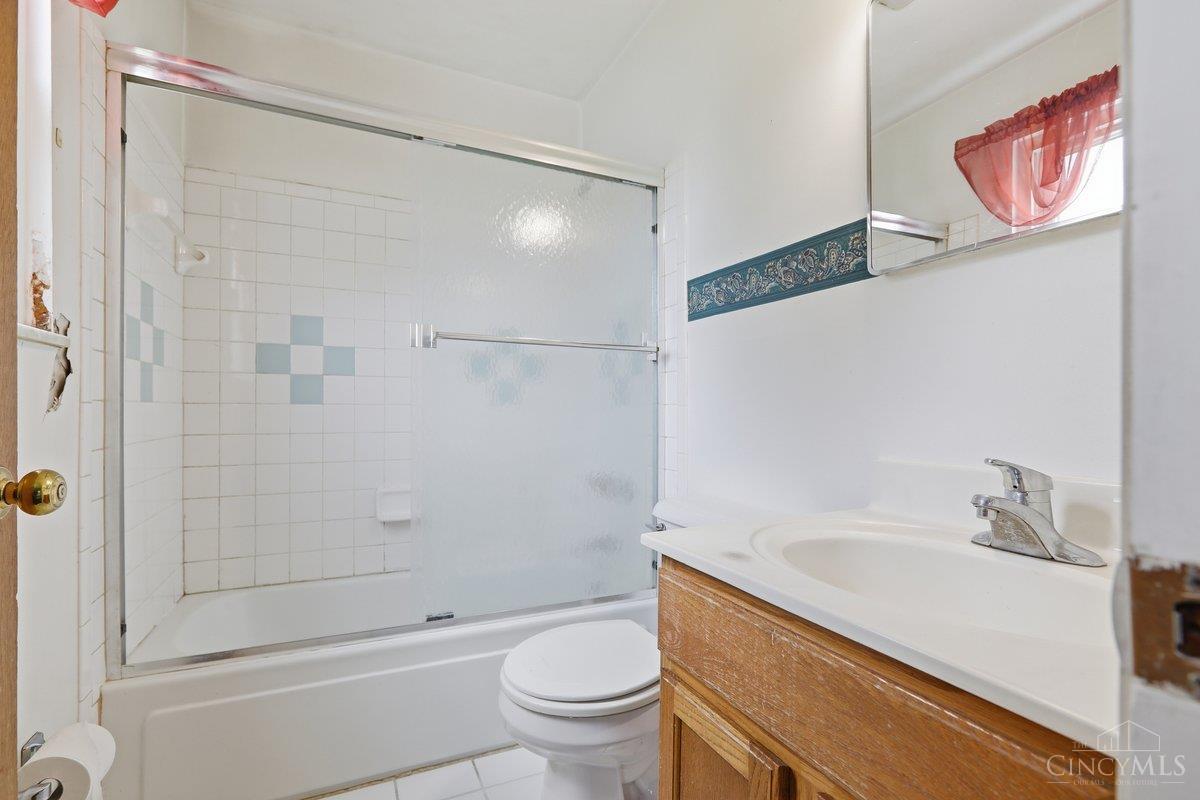 5110 Foley Road Cincinnati, OH 45238 - Photo 24 of 34