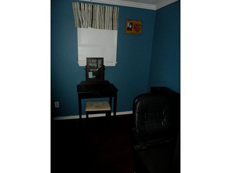 2043 Spring Valley Road Pittsburgh, PA 15243 - Photo 12 of 15 Bedroom.