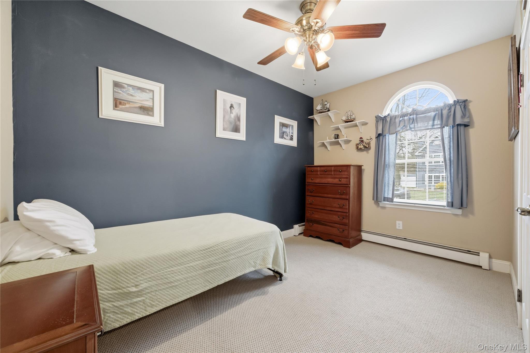 33 Timber Ridge Drive Coram, NY 11727 - Photo 16 of 24