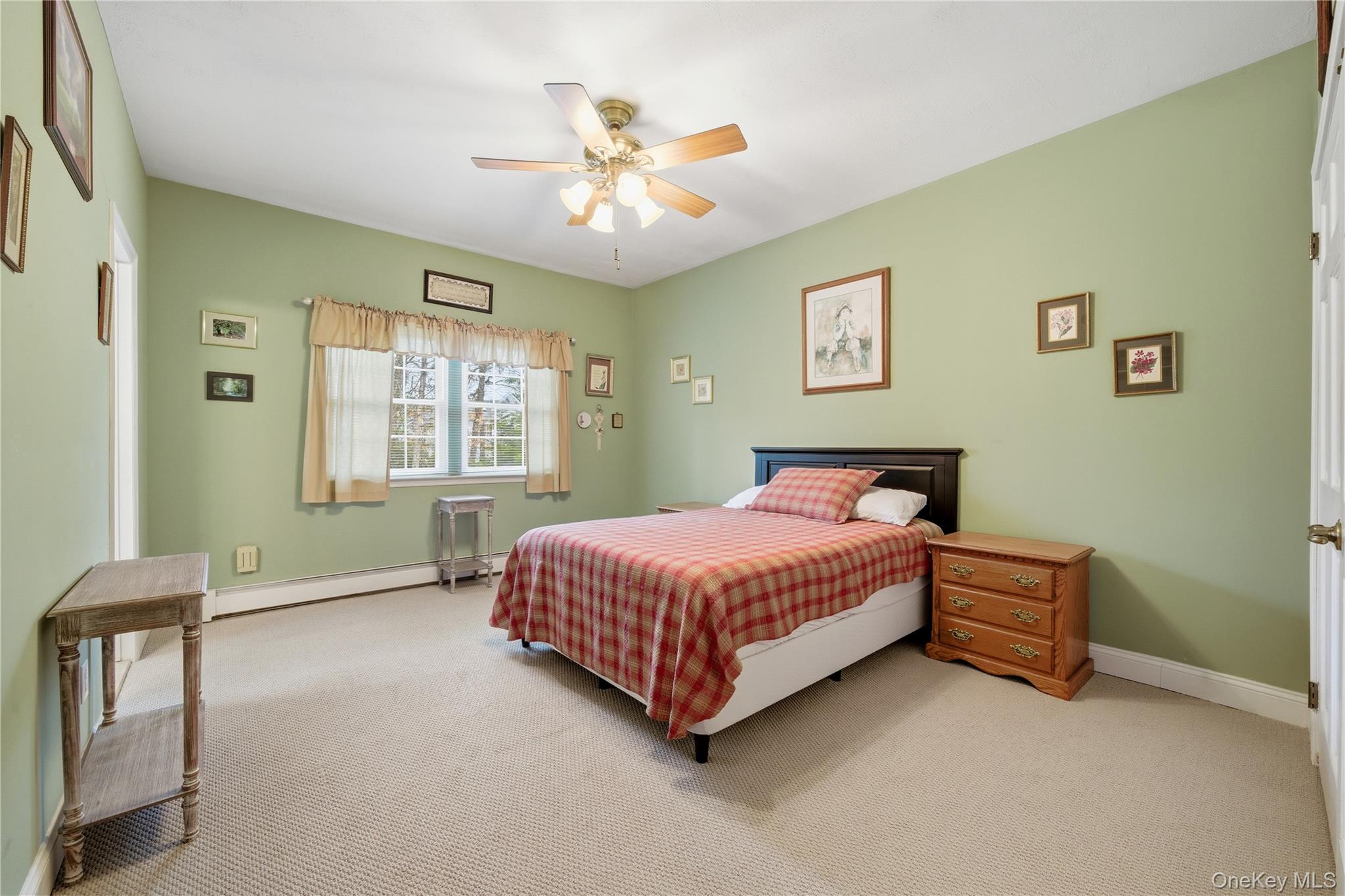 33 Timber Ridge Drive Coram, NY 11727 - Photo 17 of 24