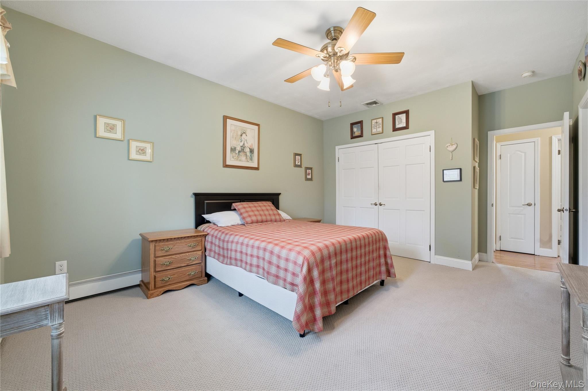 33 Timber Ridge Drive Coram, NY 11727 - Photo 18 of 24