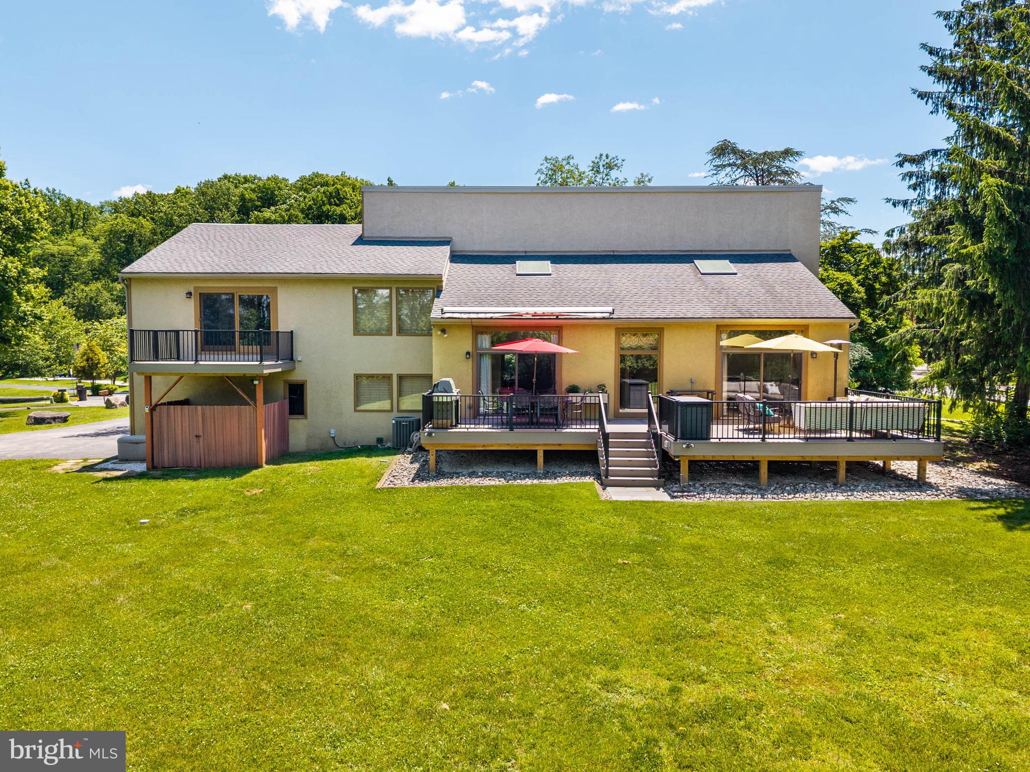 780 Panorama Road Villanova, PA 19085 - Photo 38 of 41 Exterior rear