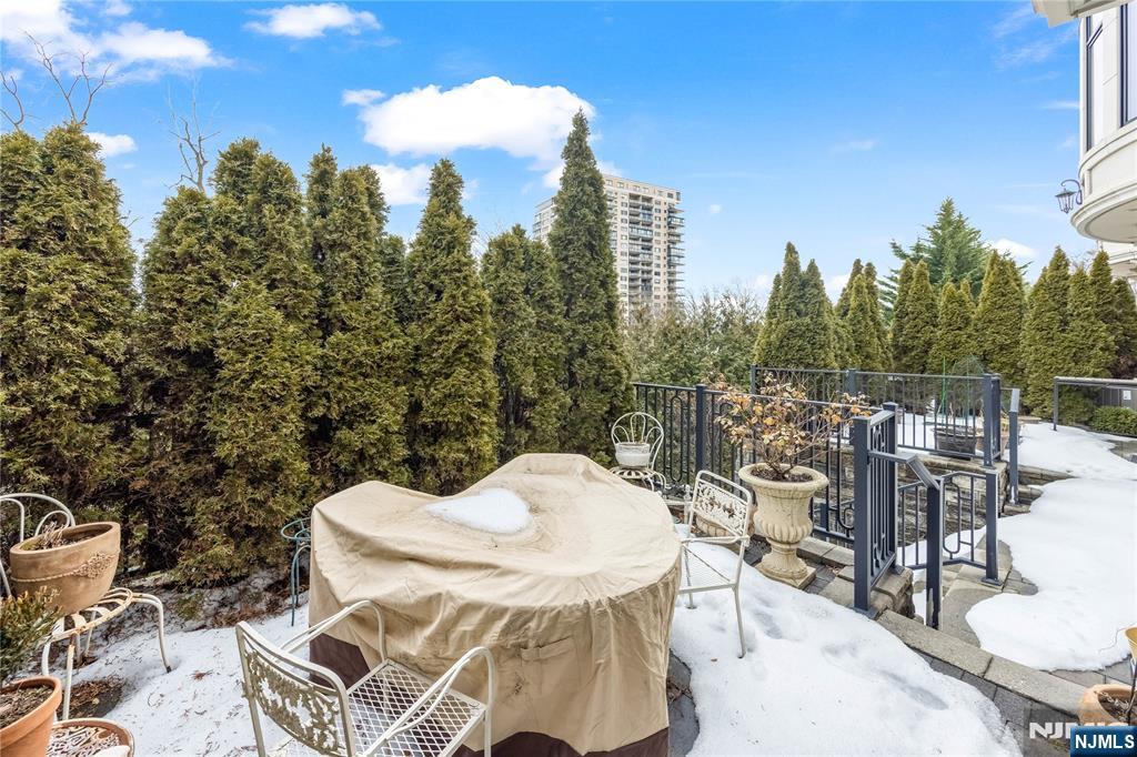 1228 River Road Edgewater, NJ 07020 - Photo 39 of 49 a view of a patio