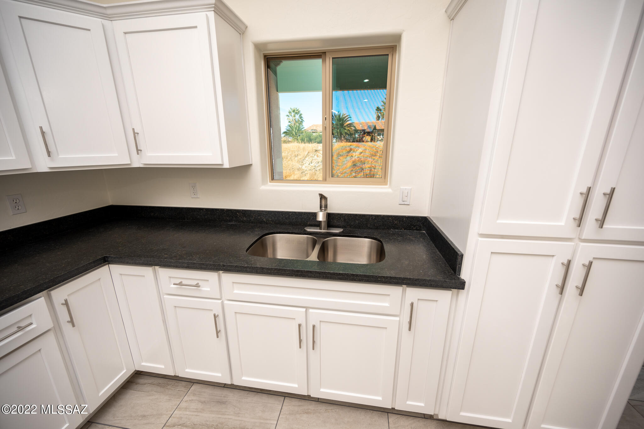406 Calle Pegaso, Unit 3 Rio Rico, AZ 85648 - Photo 19 of 25 Under construction, picture from the same model that has been sold.
