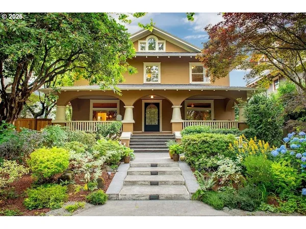 $1,320,000 | 1621 Northeast Knott Street, Portland, OR 97212