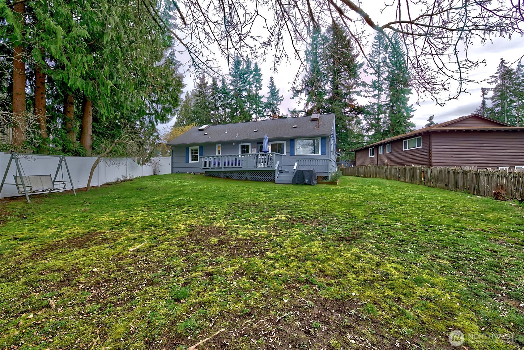 8829 231st Street Southwest Edmonds, WA 98026 - Photo 30 of 34