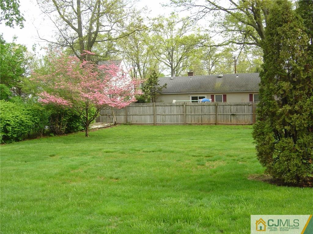 573 Ashland Road Middlesex, NJ 08846 - Photo 3 of 13 Gallery Image 3