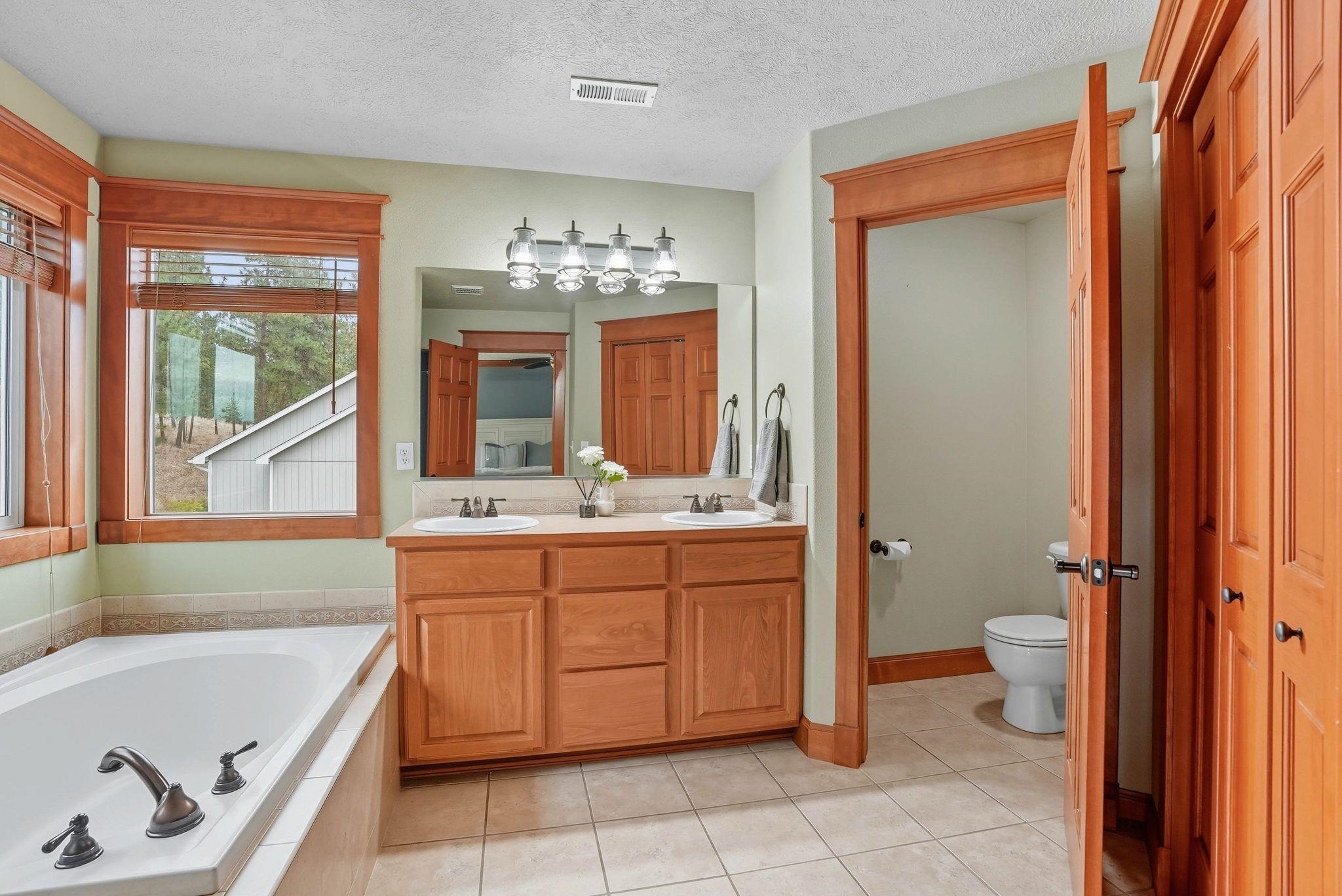 821 East Westcrest Road Colbert, WA 99005 - Photo 17 of 39