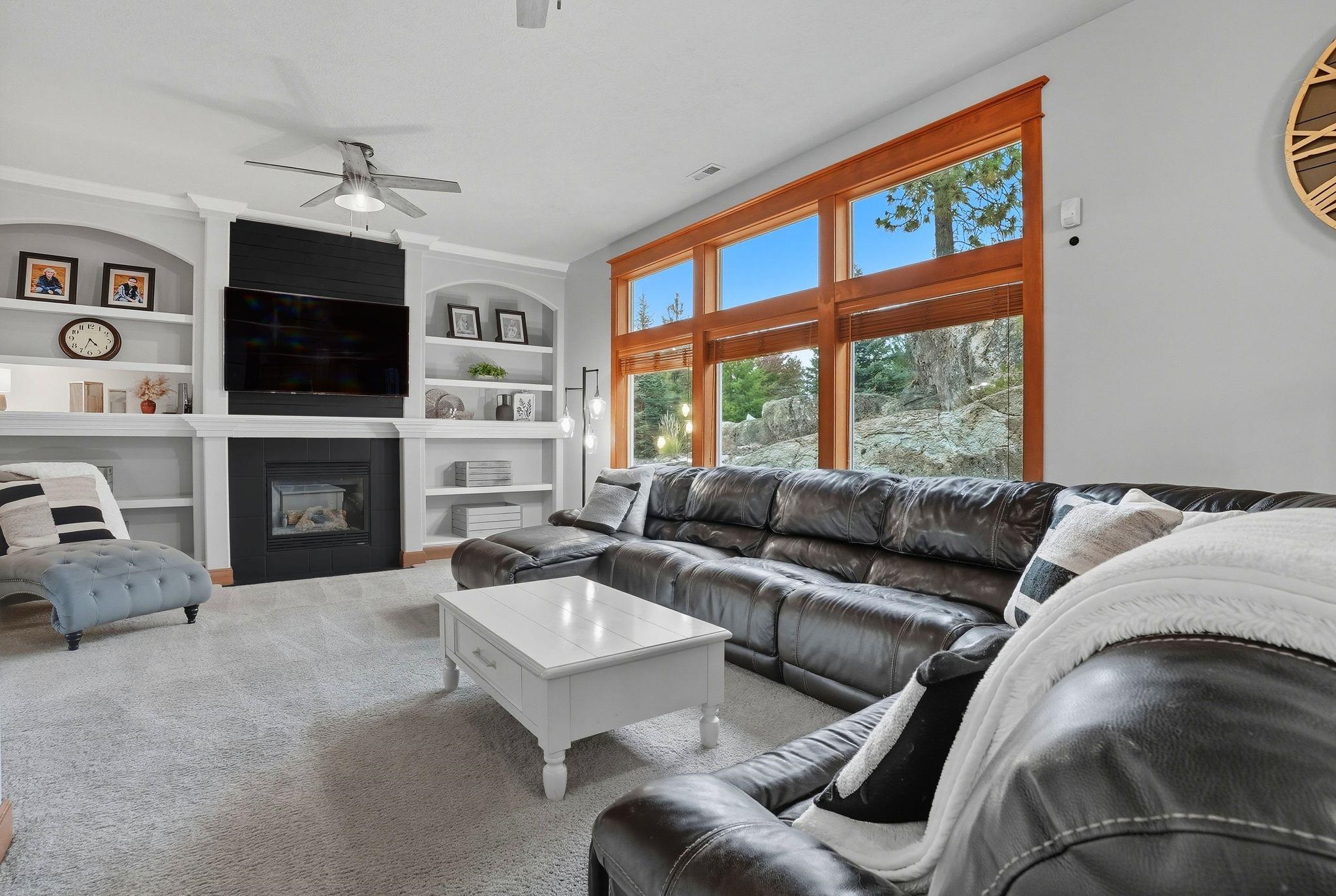 821 East Westcrest Road Colbert, WA 99005 - Photo 9 of 39