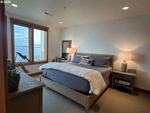 $849,999 | 3912 Sunset Boulevard, Unit A202, Seaside, OR 97138