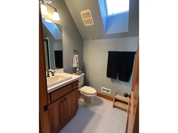 $849,999 | 3912 Sunset Boulevard, Unit A202, Seaside, OR 97138
