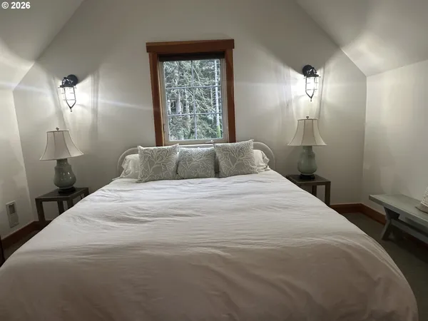$849,999 | 3912 Sunset Boulevard, Unit A202, Seaside, OR 97138