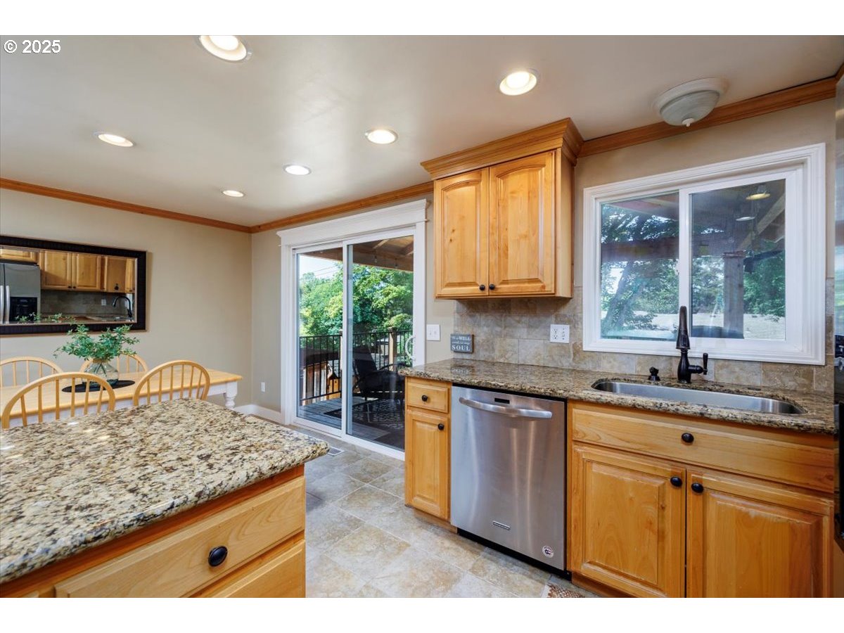 1375 Northwest Murray Road Portland, OR 97229 - Photo 13 of 45 Gallery Image 13