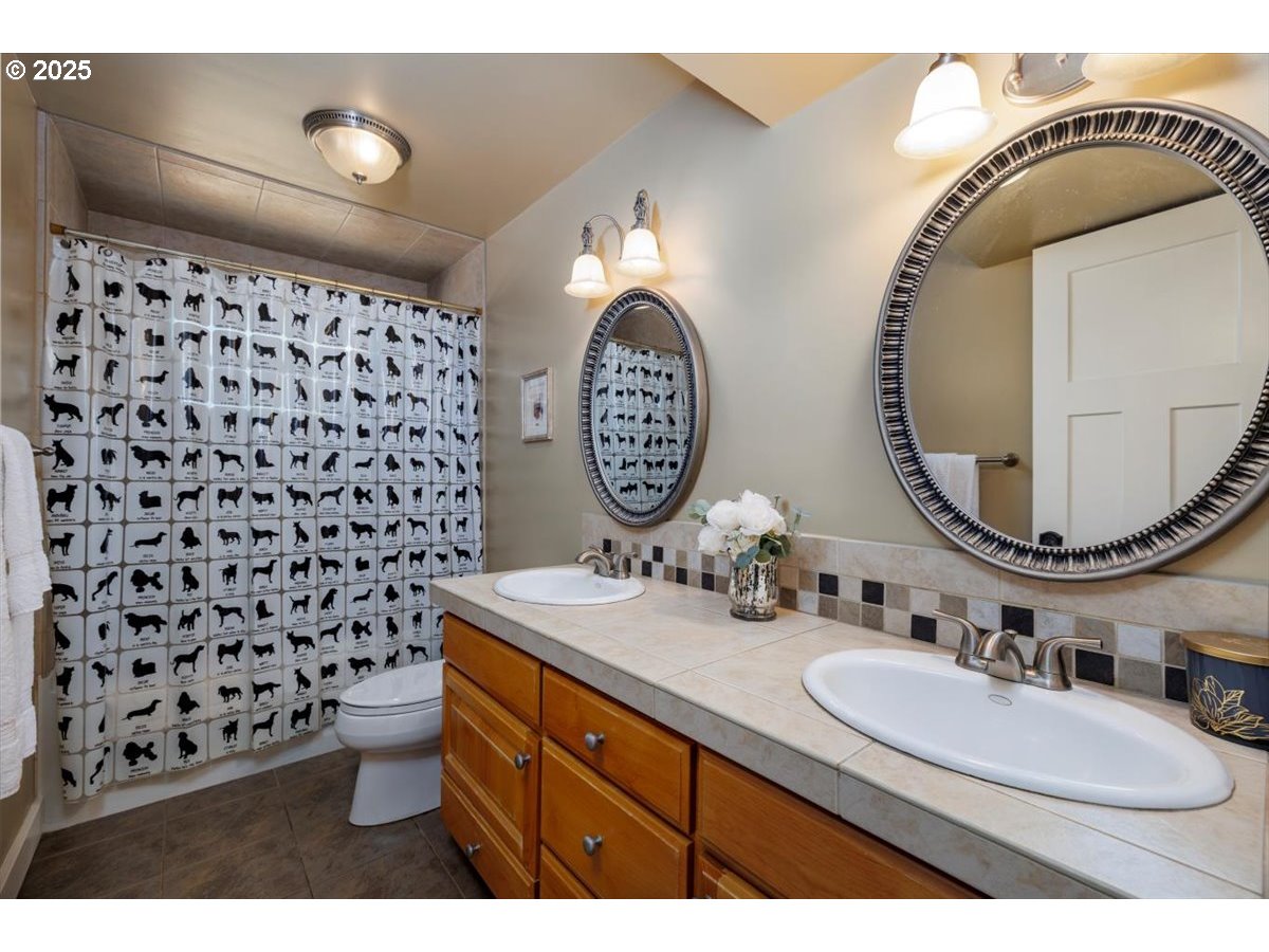 1375 Northwest Murray Road Portland, OR 97229 - Photo 21 of 45 Gallery Image 21
