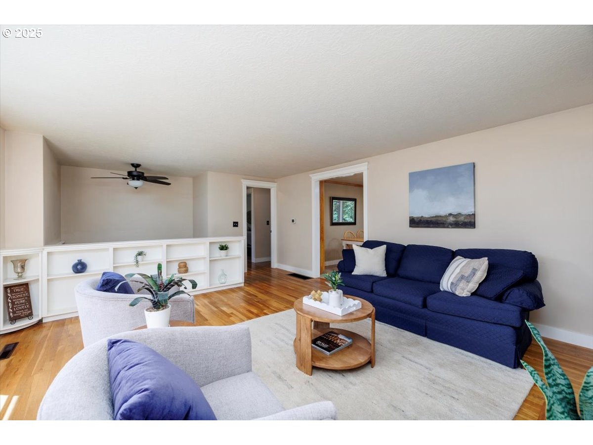 1375 Northwest Murray Road Portland, OR 97229 - Photo 7 of 45 Gallery Image 7