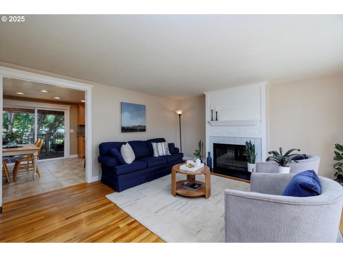 1375 Northwest Murray Road Portland, OR 97229 - Photo 8 of 45 Gallery Image 8