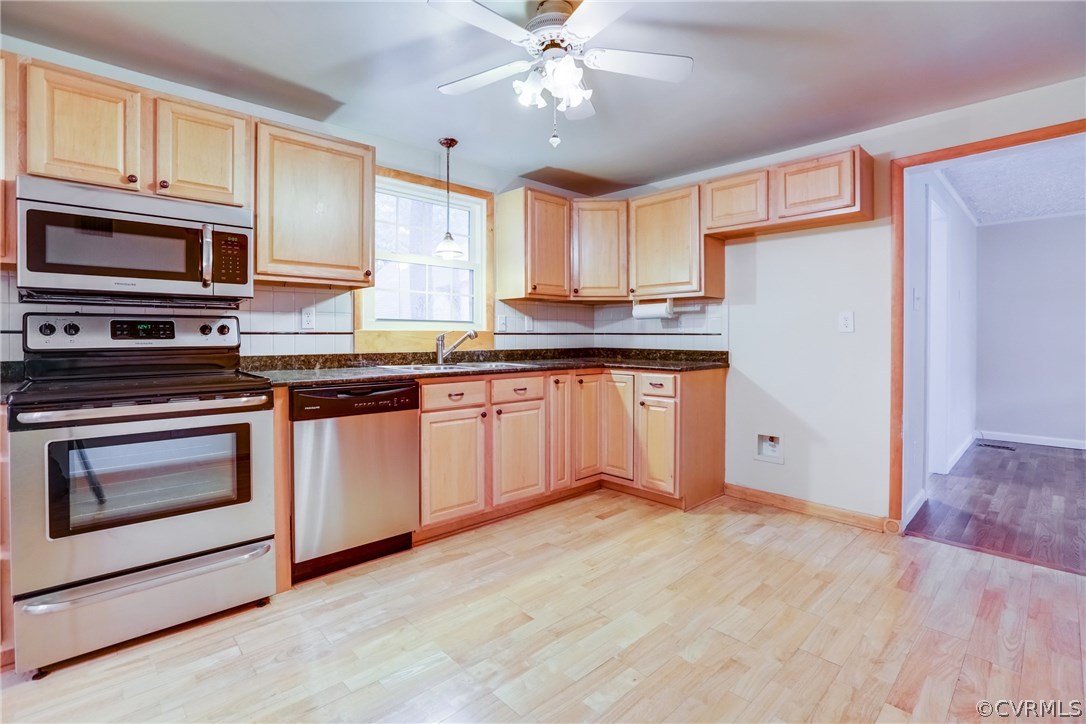 10420 Antwerp Road North Chesterfield, VA 23235 - Photo 3 of 19 Gallery Image 3
