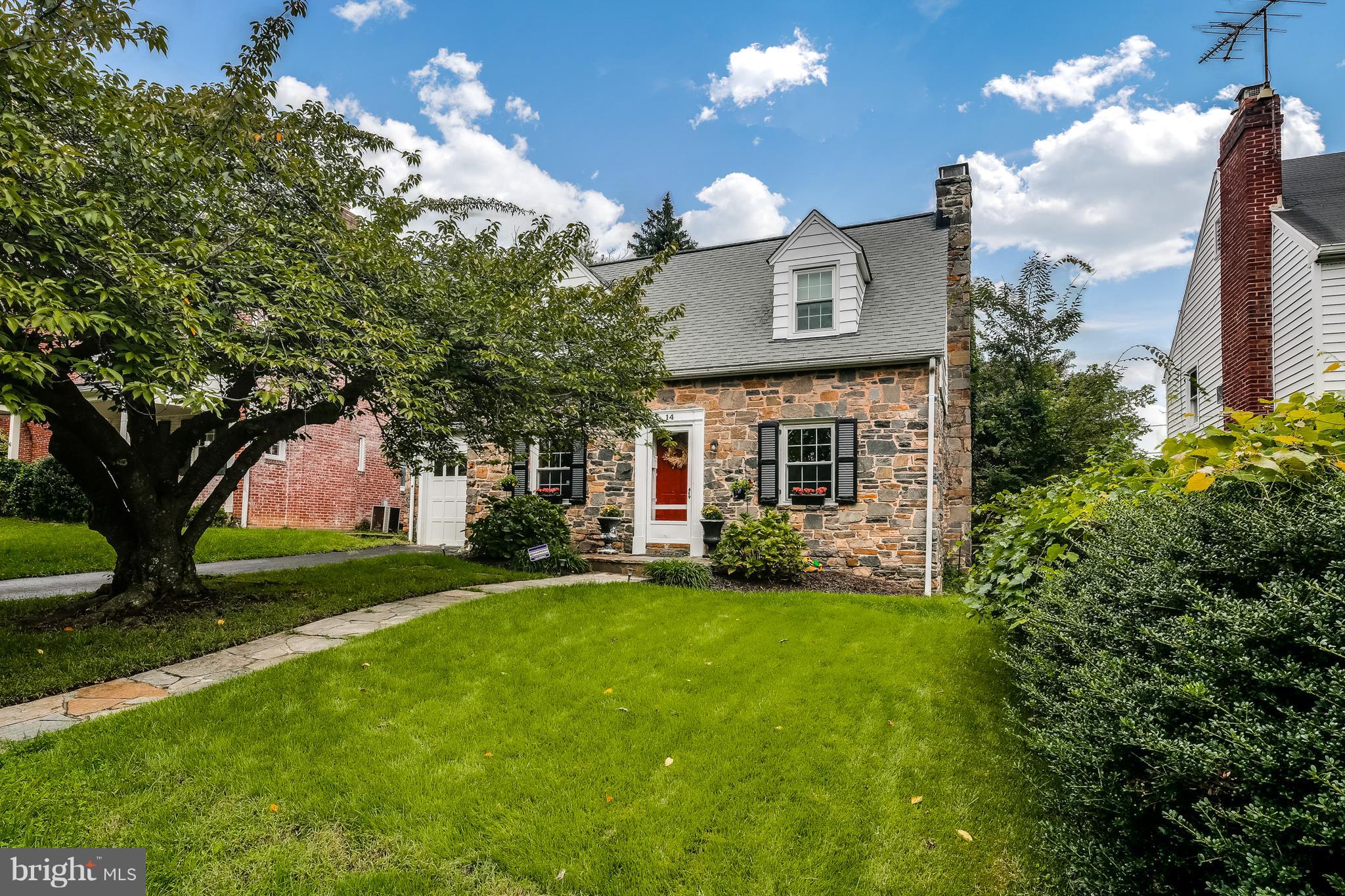14 Tanglewood Road Baltimore, MD 21228 - Photo 1 of 26 Welcome to 14 Tanglewood Road!