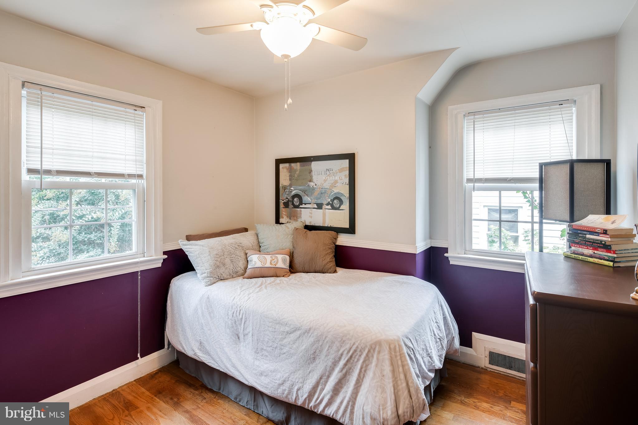14 Tanglewood Road Baltimore, MD 21228 - Photo 18 of 26 Bedroom #3 w/ plenty of natural light!