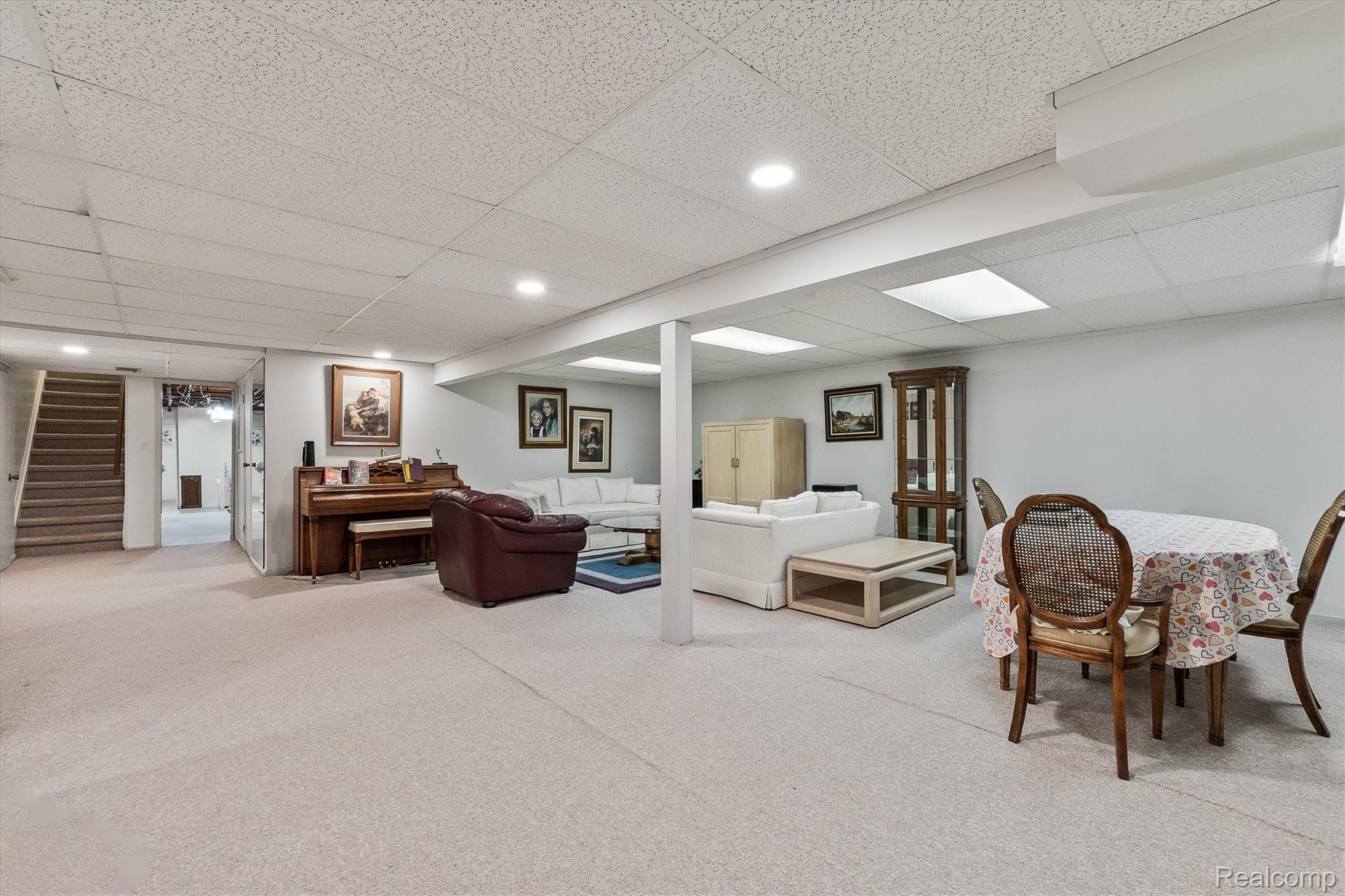 1662 Sumac Drive Rochester, MI 48309 - Photo 27 of 38 27-Sumac-25.jpg