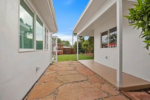 $1,900,000 | 1204 California Street, Oceanside, CA 92054