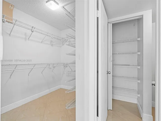 $2,700 | 18870 Northwest 57th Avenue, Unit 308, Hialeah, FL 33015