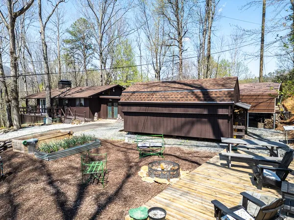 $225,000 | 439 Granny Squirrel Drive, Andrews, NC 28901