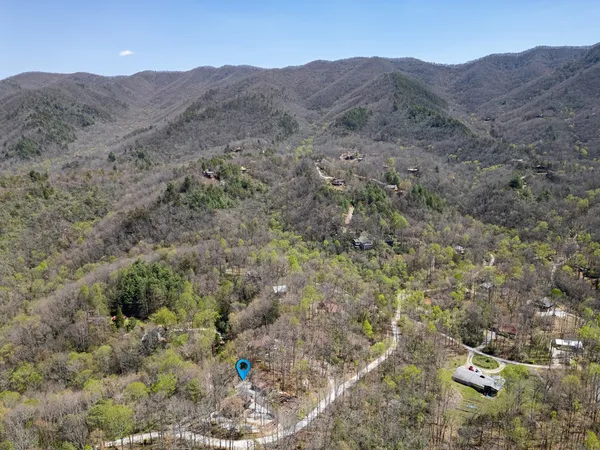 $225,000 | 439 Granny Squirrel Drive, Andrews, NC 28901