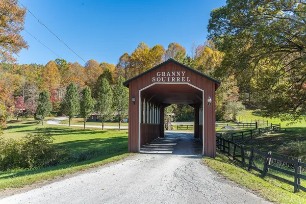 $225,000 | 439 Granny Squirrel Drive, Andrews, NC 28901