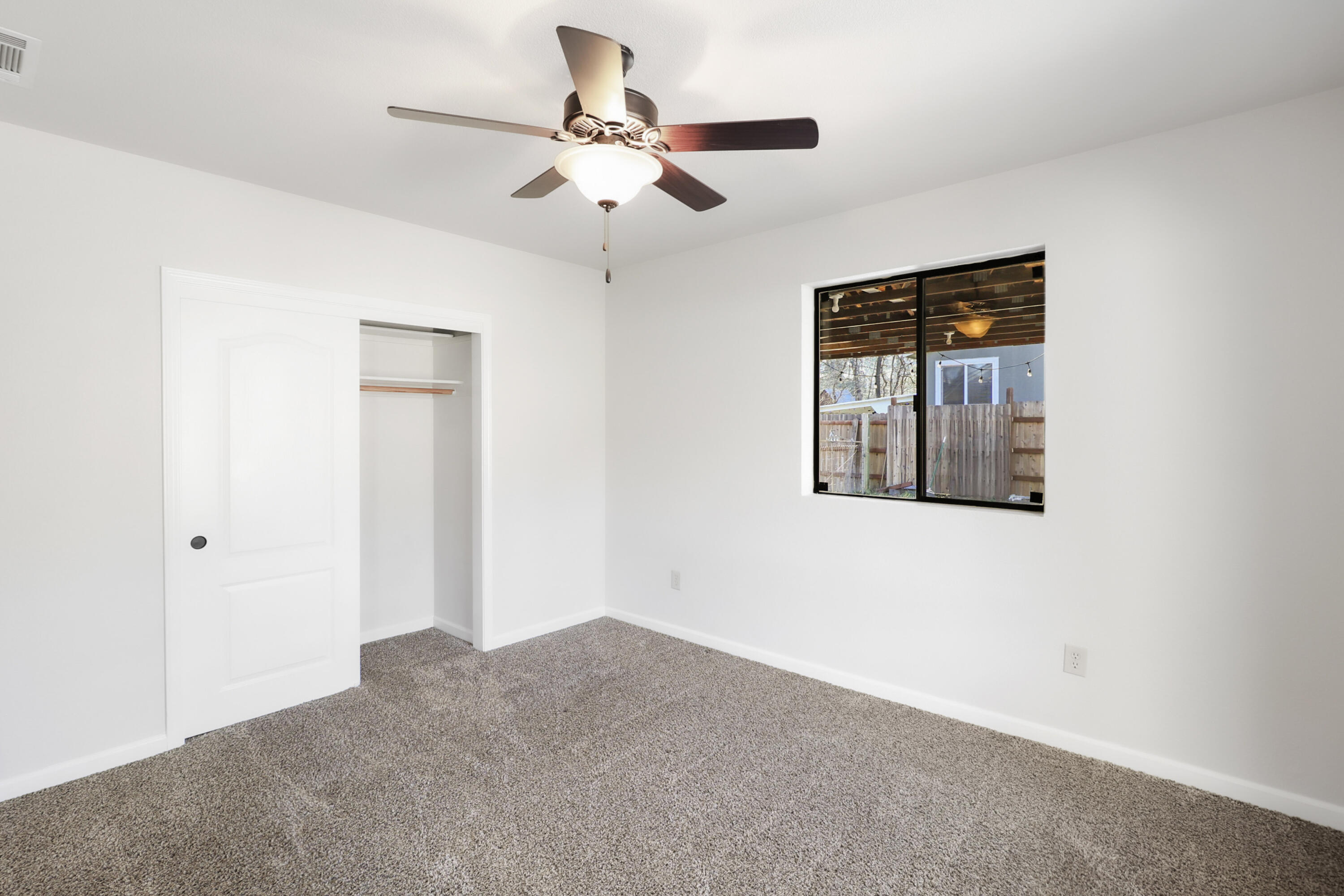 57 Cooper Drive Redding, CA 96001 - Photo 13 of 31 15-07