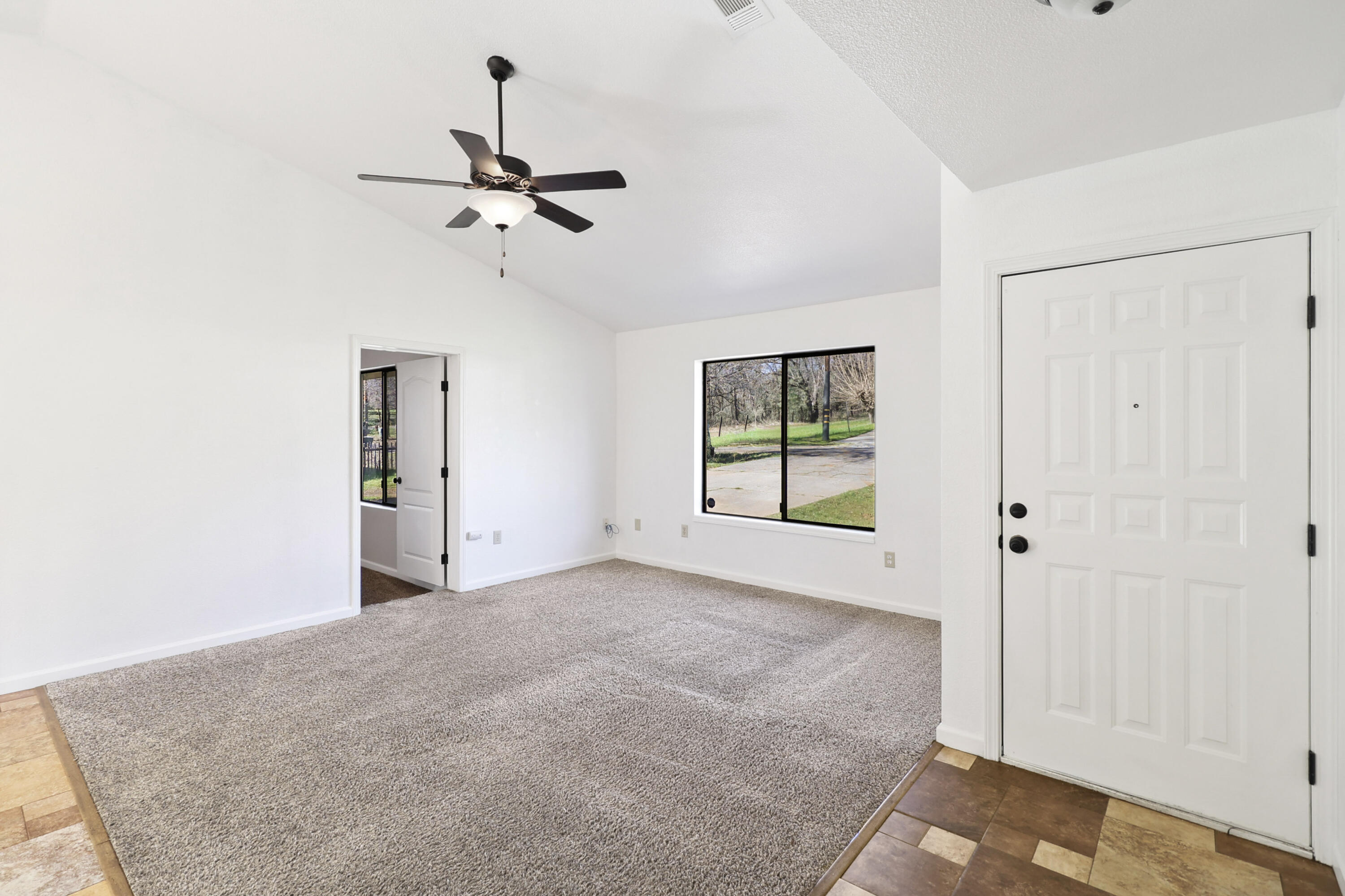 57 Cooper Drive Redding, CA 96001 - Photo 6 of 31 8-01 (2)