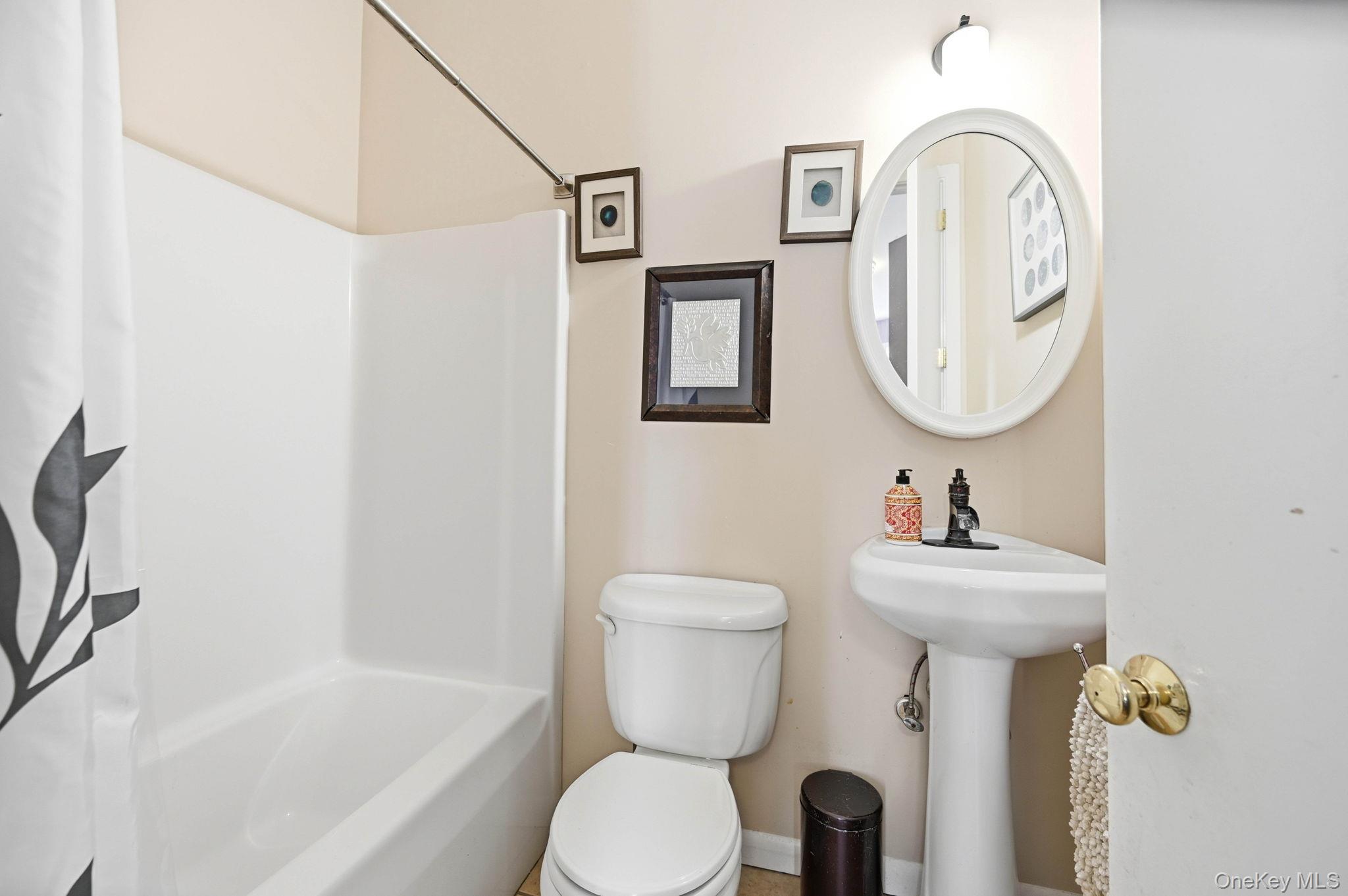 155 Alexander Road Monroe, NY 10950 - Photo 28 of 39